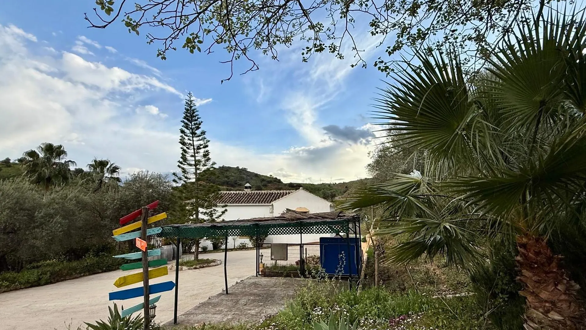Authentic Luxury Villa In Oasis With Pool Close To Malaga Almogía